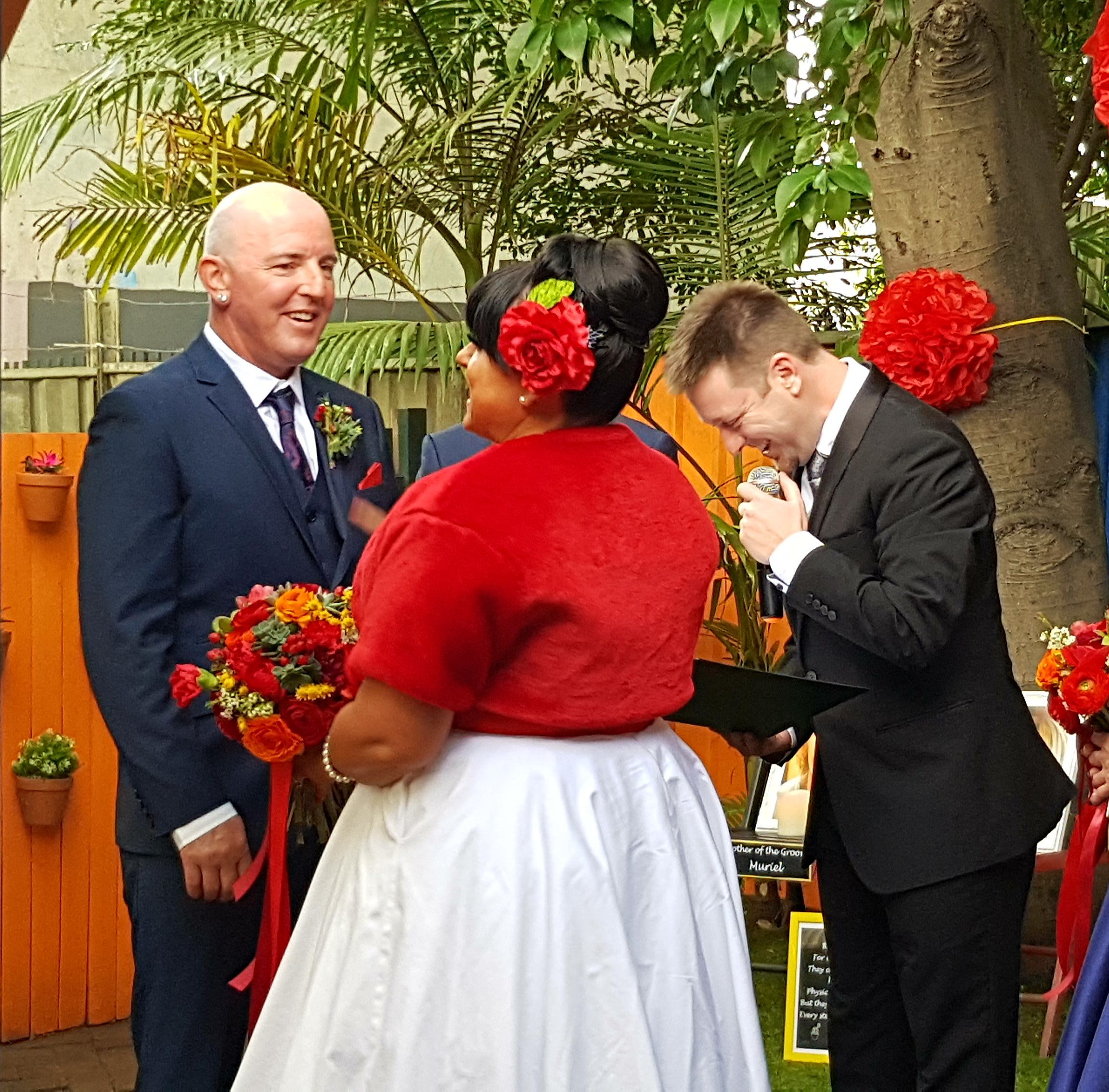 Fun Wedding Ceremony, Fun Celebrant, Marriage Celebrant, Themed wedding ceremony, customised wedding Ceremony, Fun male Celebrant, Sydney Celebrant