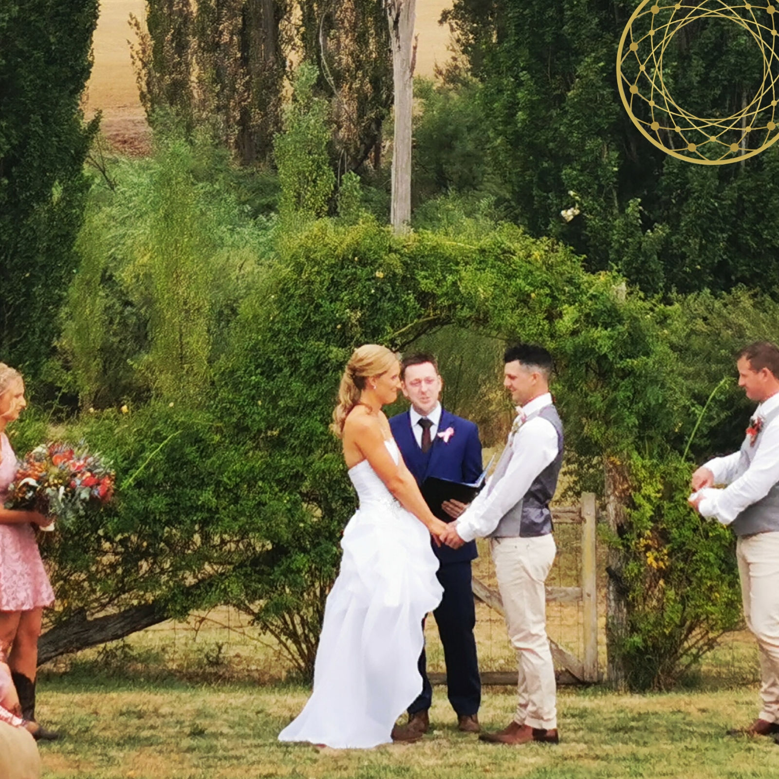 Outdoor Wedding, Rustic Wedding Ceremony, Male Celebrant Sydney, Sydney Celebrant, Fun Ceremony